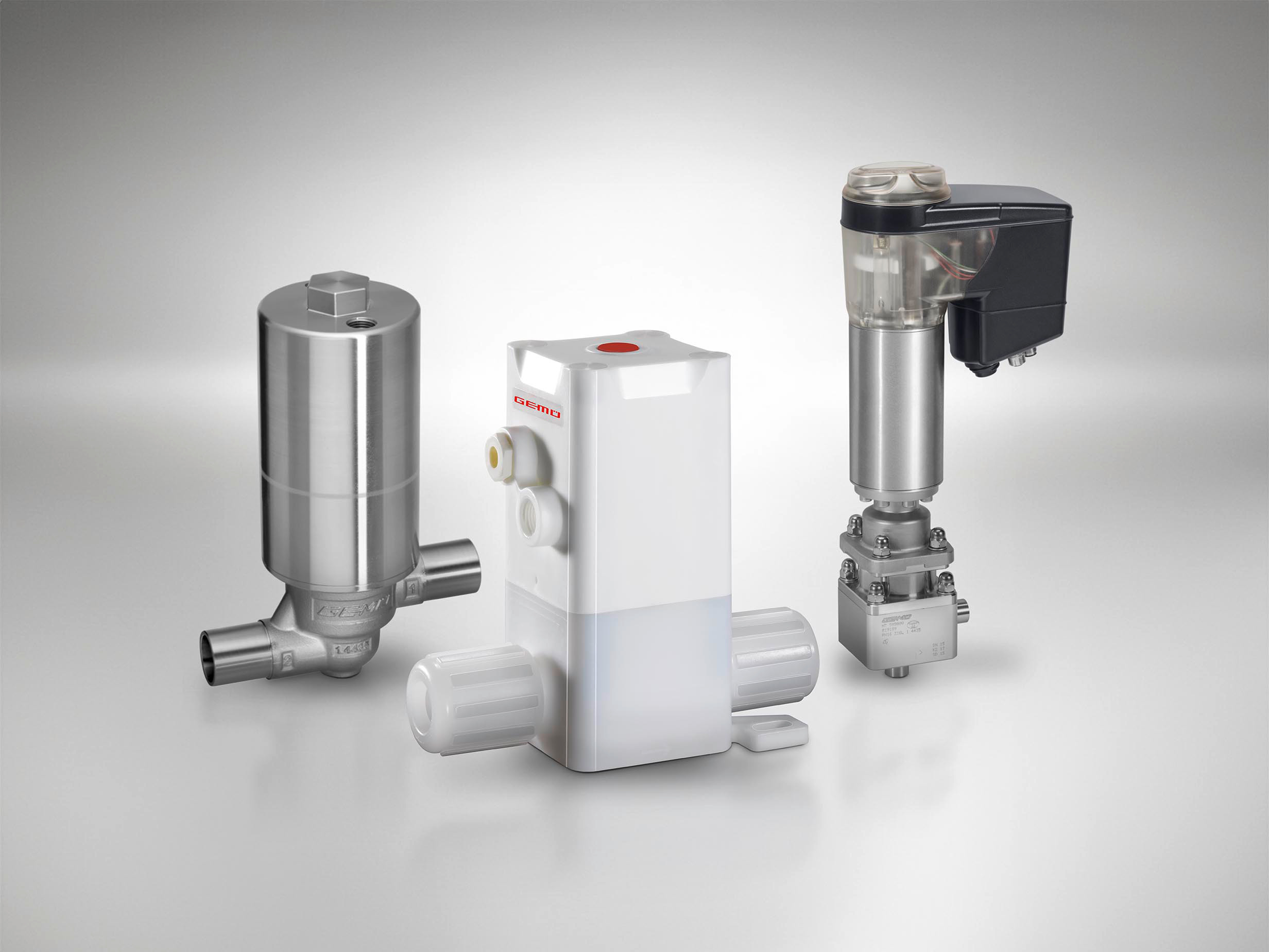 Three GEMÜ diaphragm seat valves with different actuators.