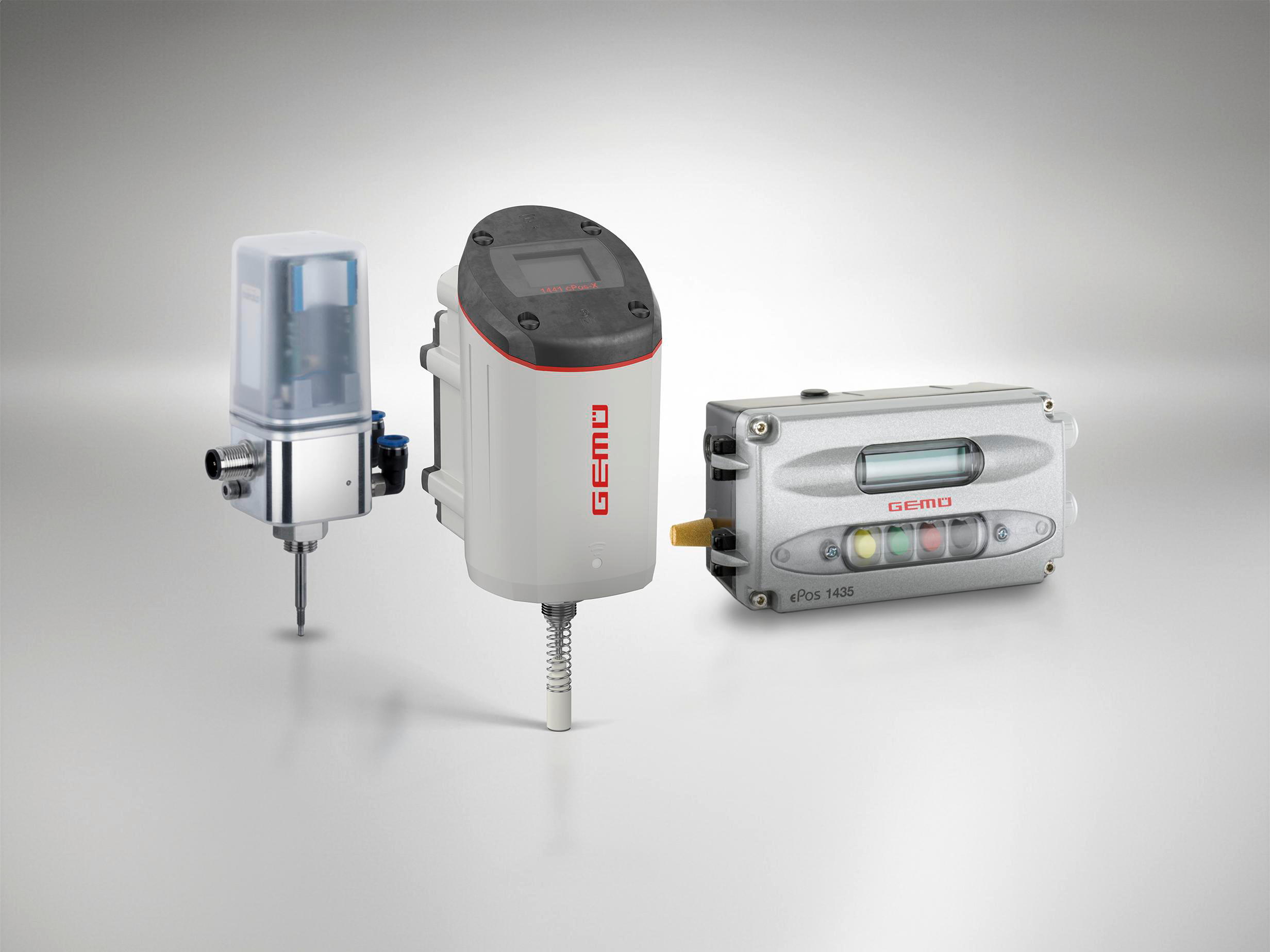 Three different GEMÜ controllers for valve positioning and process control.