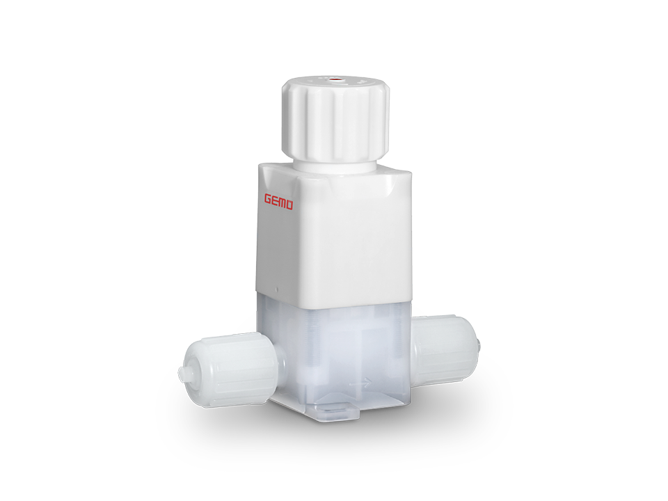 Manual plastic diaphragm seat valve with handwheel and side union nut connections for precise control in industrial applications.